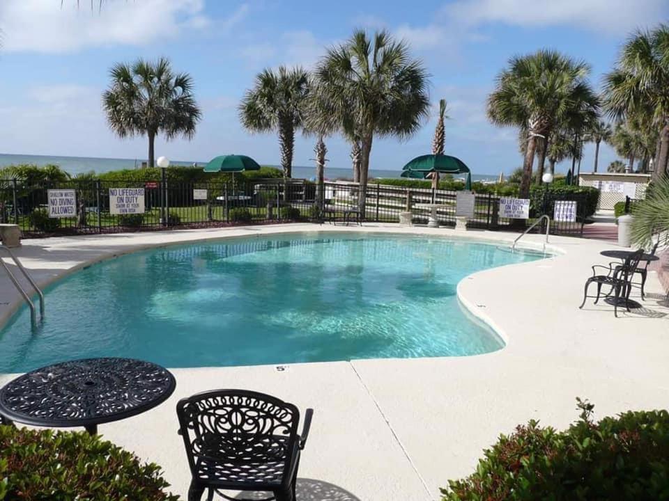 Ocean Front, Private Balconies Aparthotel Myrtle Beach Exterior photo